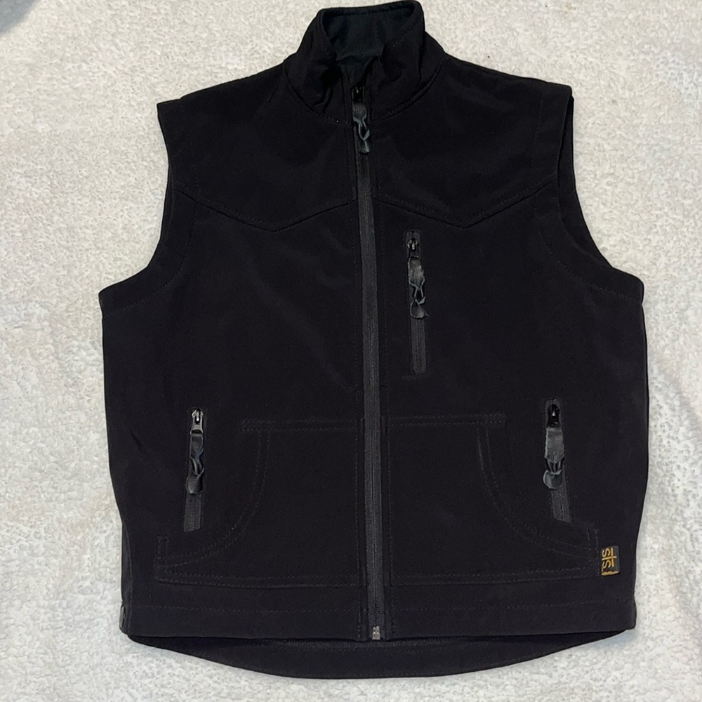 STS black vest